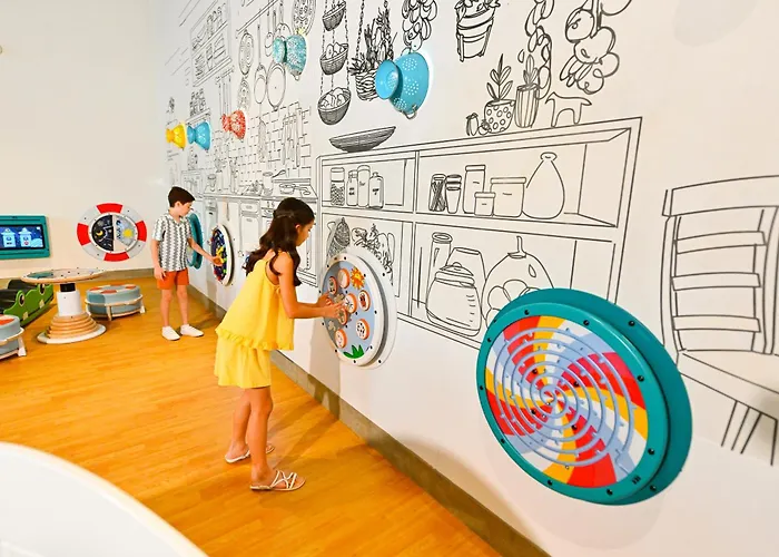 Hotel Rove At The Park Dubai